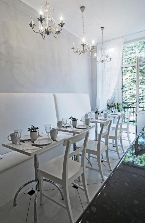Angel House Bed & Breakfast คราคูฟ ภายนอก รูปภาพ