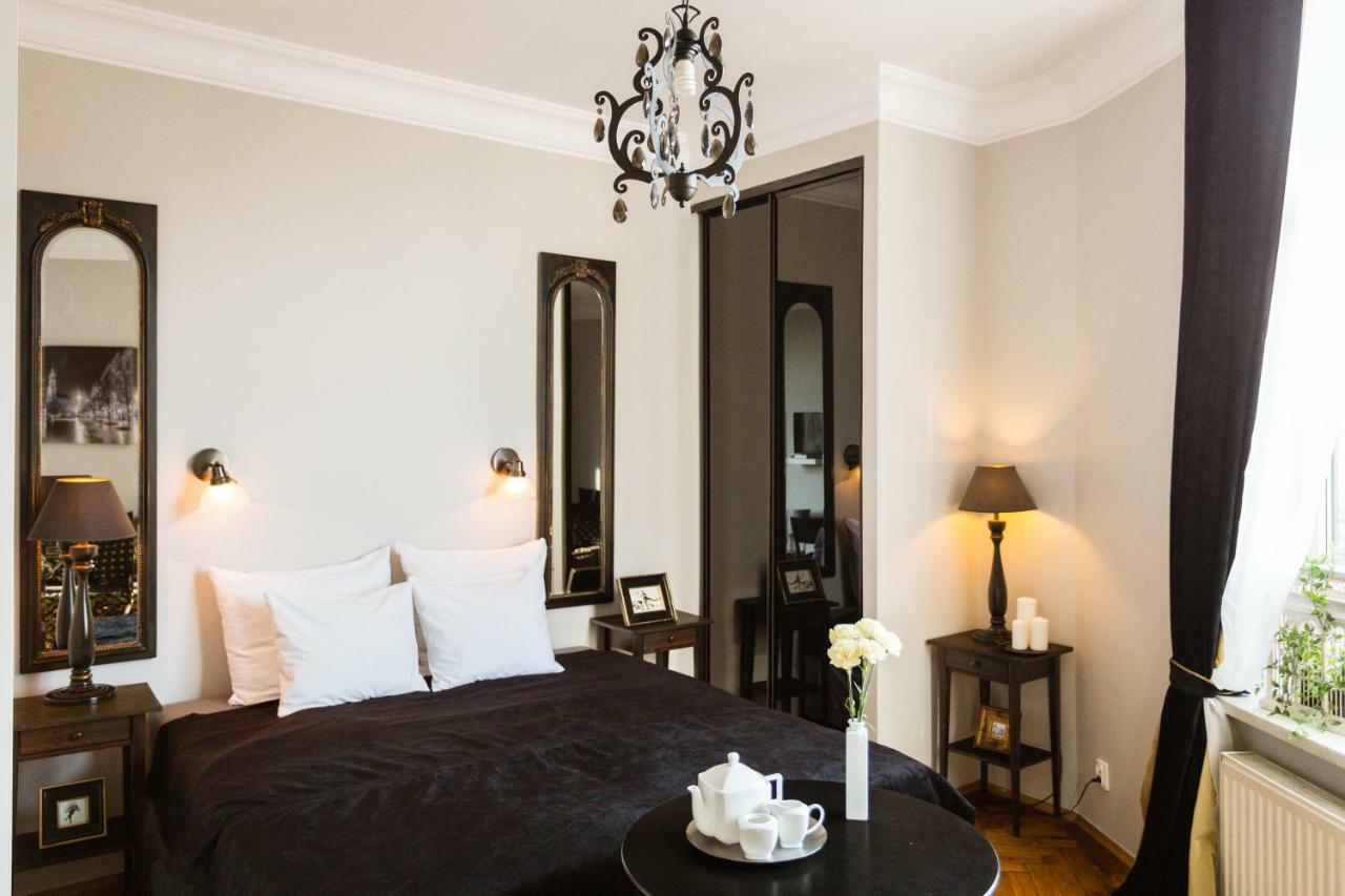 Angel House Bed & Breakfast คราคูฟ ภายนอก รูปภาพ